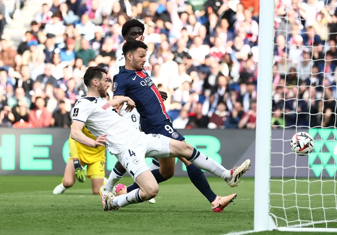 Gonçalo Ramos je dosegel drugi zadetek za PSG. FOTO: Sarah Meyssonnier/Reuters