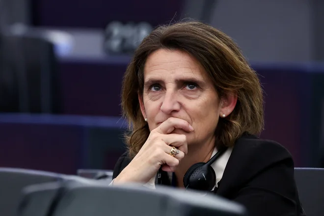 Teresa Ribera je evropska komisarka za konkurenčnost od lanskega decembra. FOTO: Yves Herman/Reuters