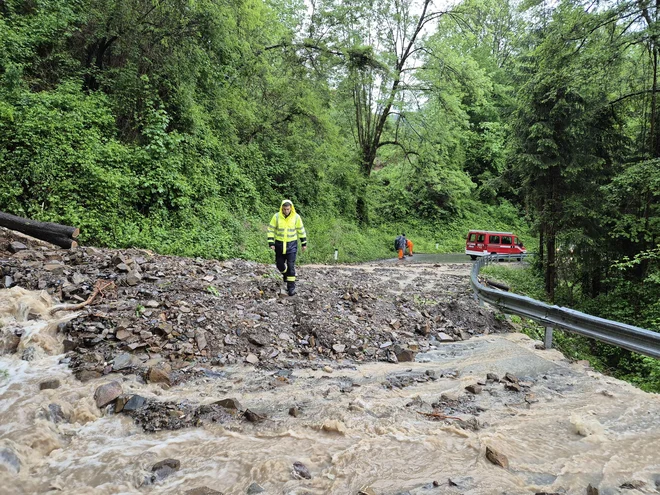 Neurje v Cerknem FOTO: PGD Cerkno
