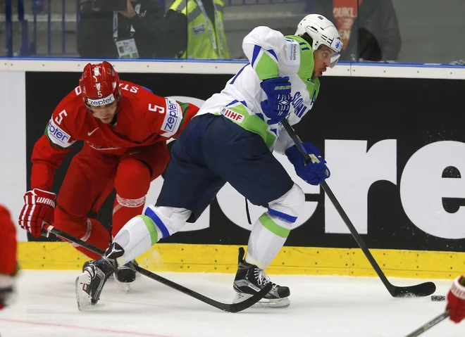 Anže Kopitar je nazadnje na svetovnem prvenstvu najvišjega razreda igral pred desetimi leti na Češkem. FOTO: Laszlo Balogh/Reuters