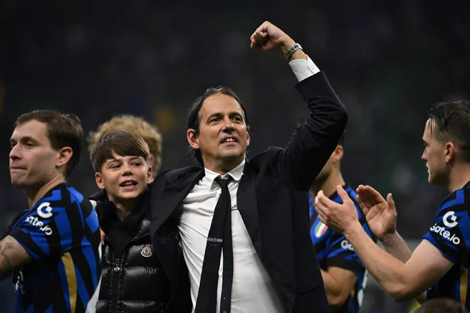 Italian celebrated so hard to dim his eyes before