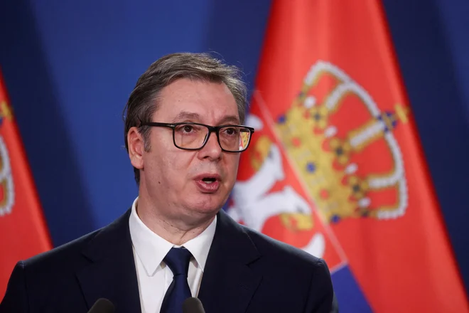 Drugače kot v Bruslju, v katerem se je Vučić lahko zanašal na Ursulo von der Leyen, je bilo več kritik predvsem iz socialističnega, liberalnega in zelenega dela parlamenta. FOTO: Bernadett Szabo/Reuters