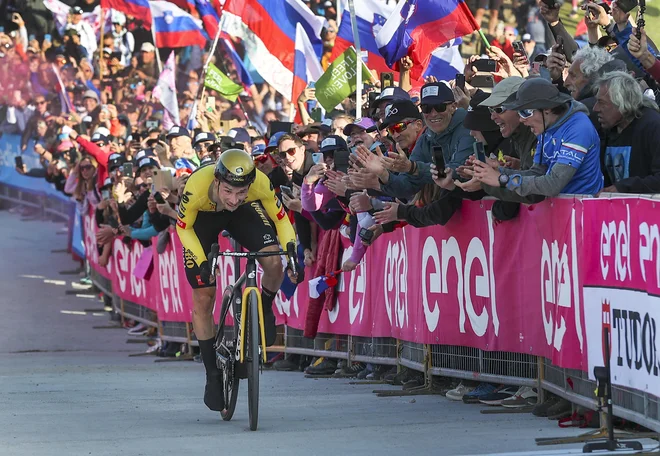Slovenski kolesarski praznik na Višarjah se je zapisal v zgodovino. FOTO: Jože Suhadolnik