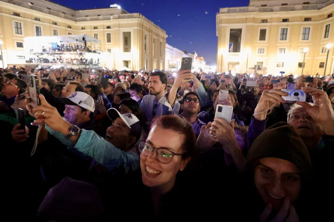 For tourists, a visit to Rome also means certain adjustments during this time. Photo: Kevin Coombs/Reuters