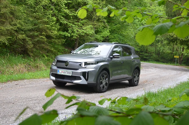 C3 aircross v tretji generaciji, precej večji je od predhodnika. FOTO: Gašper Boncelj