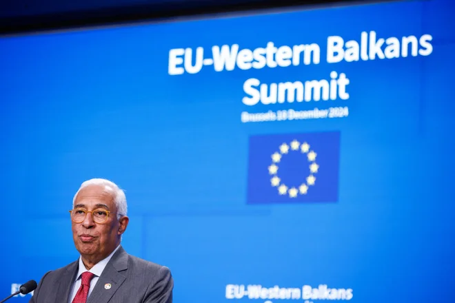 Z vključitvijo vseh preostalih držav Balkana bi EU odpravila omenjeni črni madež. Hkratna vključitev držav zahodnega Balkana v evropsko družino bi blagodejno vplivalo na bilateralne odnose v nekaterih od njih, še posebej med Srbijo in Kosovom, preprečila razne blokade v prihodnje in Dodiku vzela veter iz jader. FOTO: Johanna Geron/Reuters