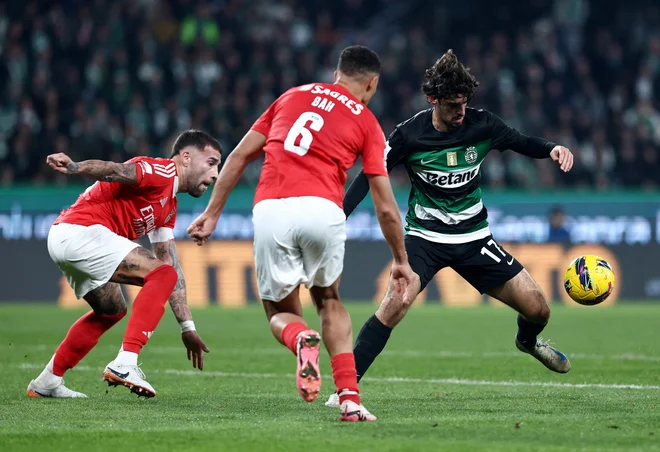 Benfico in Sporting čaka derbi za naslov. FOTO: Rodrigo Antunes/ Reuters