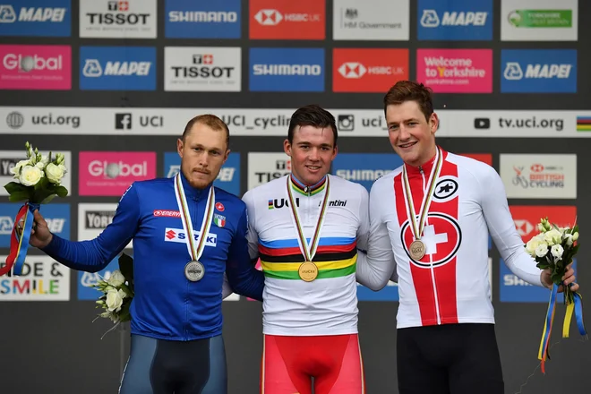 In the pink world champion who bought his father a cycling shop