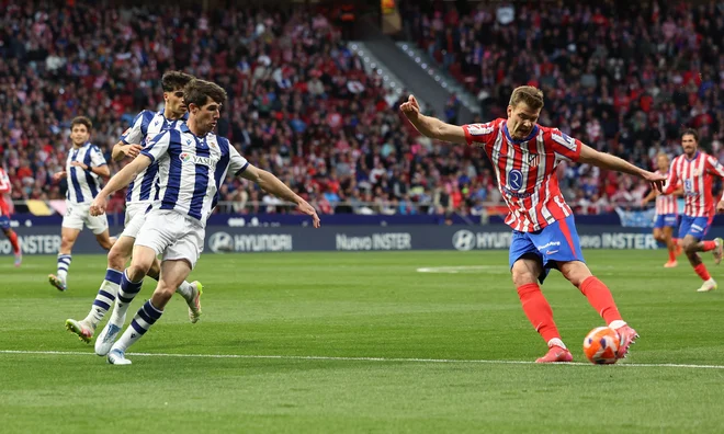Alexander Sørloth (desno) je spisal zgodovino la lige. FOTO: Violeta Santos Moura/Reuters
