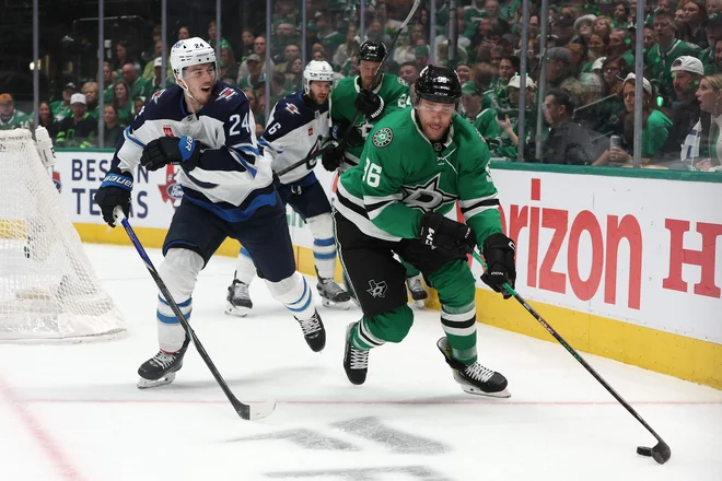 Mikko Rantanen je dosegel gol in dve podaji za Dallas. FOTO: Sam Hodde/AFP