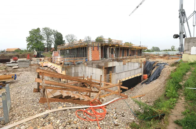 Construction of Doncic's house in the east of Ljubljana. Photo: Dejan Javornik