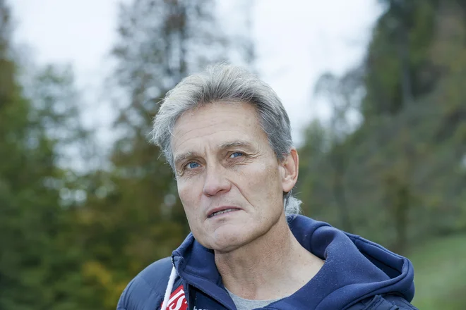 Mika Kojonkoski ni zadovoljen z zdajšnjim položajem v skokih. FOTO: Jože Suhadolnik/Delo