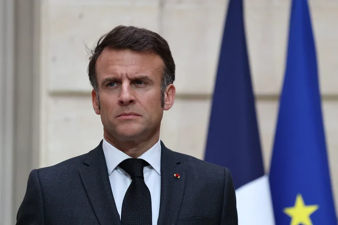 Francoski predsednik Emmanuel Macron je marca opozarjal na hitro oboroževanje Rusije. FOTO: Sarah Meyssonnier/Reuters