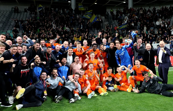 S spektakularno predstavo so Celjani v slovenskem pokalnem tekmovanju postavili piko na i uspešne sezone. FOTO: Blaž Samec/Delo