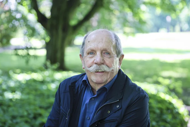 »Ko danes govorimo, da svet postaja veliko begunsko taborišče, se moramo zavedati, da je to veljalo že v dvajsetem stoletju,« je prepričan Milan Dekleva. FOTO: Jože Suhadolnik/Delo