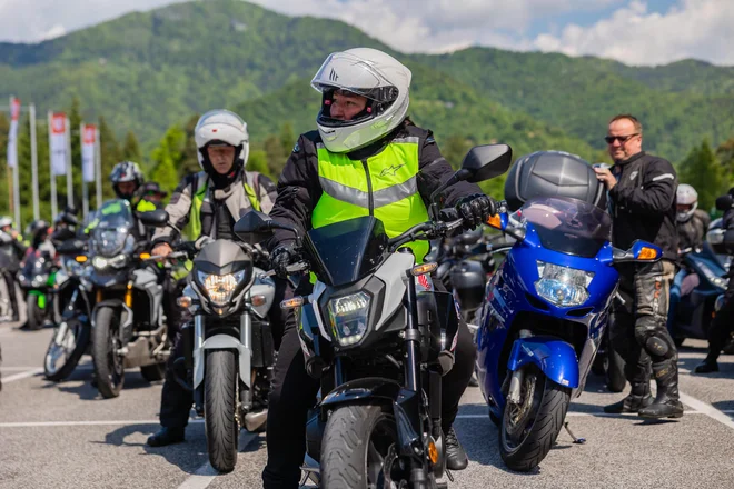 Motoristična sezona se začne, ko prvič po zimskem predahu spet sedemo na motor. FOTO: Črt Piksi