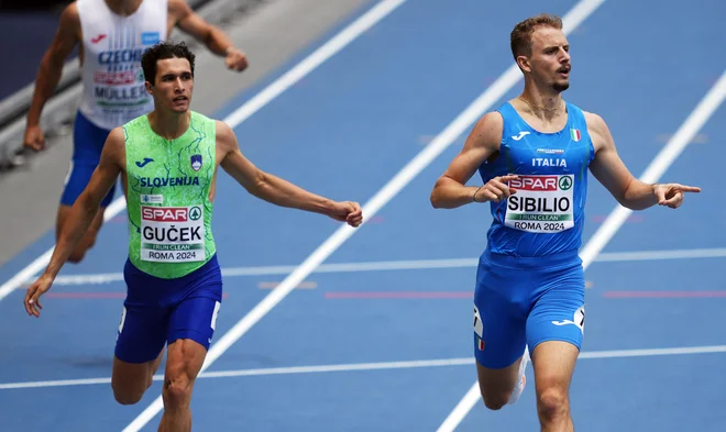 Matic Ian Guček (levo) se je izkazal z bronasto kolajno. FOTO: Aleksandra Szmigiel/Reuters