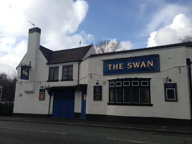 During the day coach in the Premier League, in the evening with beer in the pub watching football