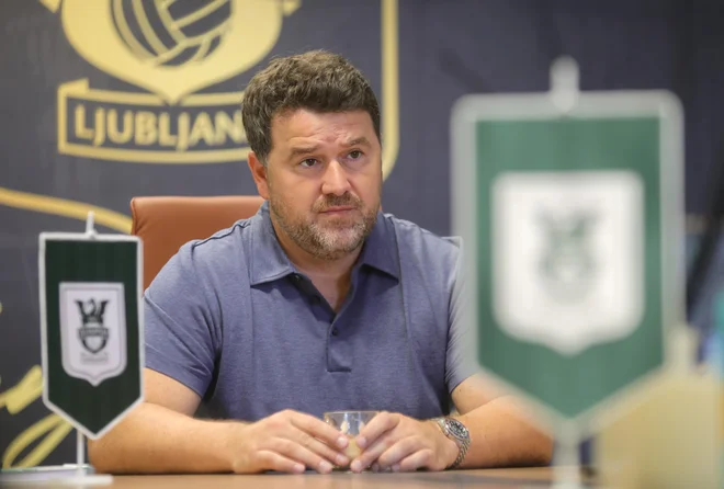 Direktor Nogometnega kluba Olimpija Igor Barišić je odkril, da je ta sezona rekordna v pravem pomenu besede. Foto Dejan Javornik
