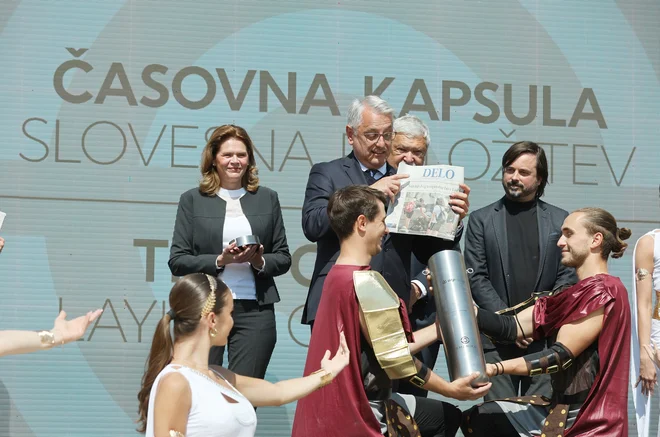 Časovna kapsula je vgrajena v temelje Emonike. FOTO: Jože Suhadolnik