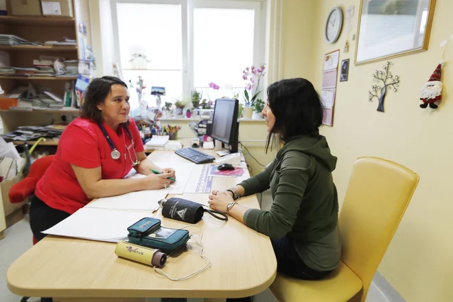 Kakovostna in dolgoročna vzdržnost sistema družinske medicine je ogrožena. FOTO: Leon Vidic