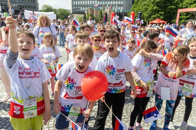 Slavnostno odprtje prireditve Plazma Športne igre mladih, ki jo organizatorji opredeljujejo kot največjo amatersko športno prireditev za otroke in mladino v Evropi. FOTO: Voranc Vogel/Delo