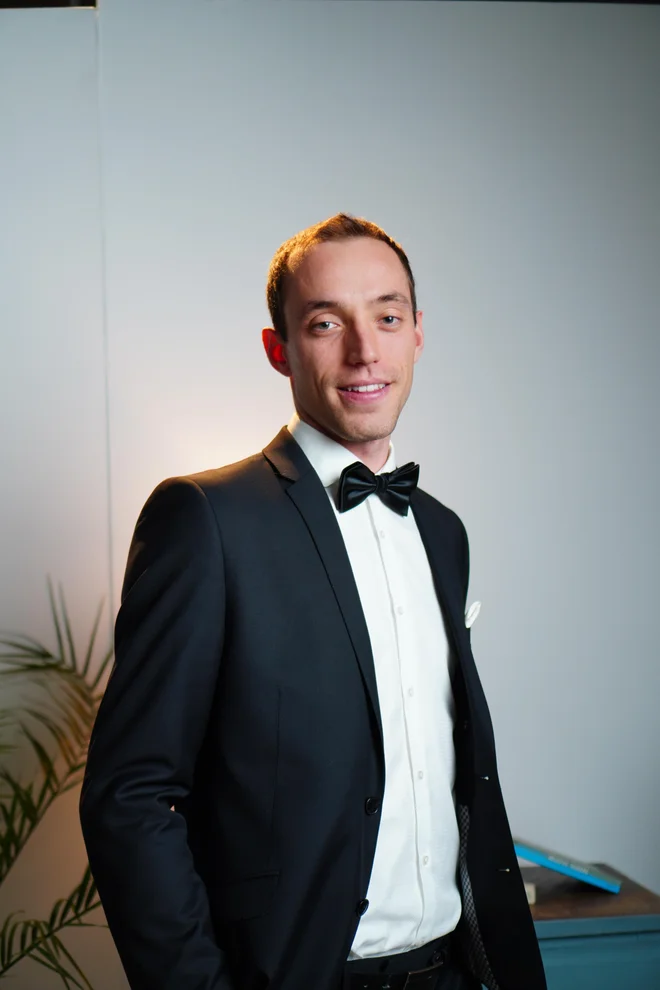 Gašper Podobnik je doktorski študent v Laboratoriju za slikovne tehnologije na Fakulteti za elektrotehniko Univerze v Ljubljani. FOTO: osebni arhiv


 
