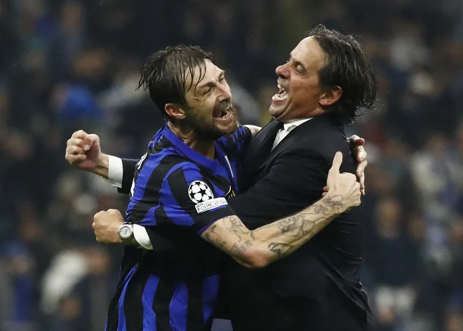 Trener Interja Simone Inzaghi je velik zaveznik še enega iz plejade vrhunskih italijanskih branilcev. FOTO: Alessandro Garofalo/Reuters