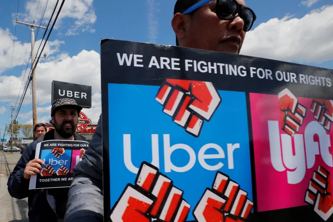 V Združenih državah Amerike je Uberjev glavni tekmec Lyft. FOTO: Brian Snyder/Reuters