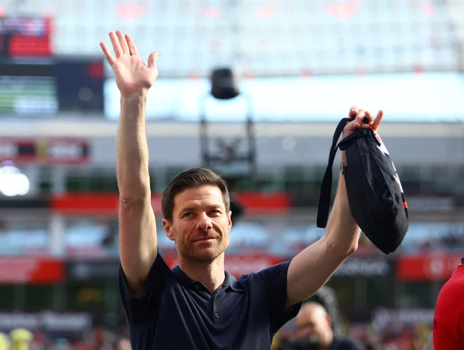 Xabi Alonso bo obul v Madridu velike čevlje, ki jih je nosil trener Carlo Ancelotti. FOTO: Thilo Schmuelgen/Reuters