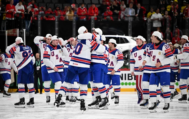 Americans after 65 years World Champions (Video)