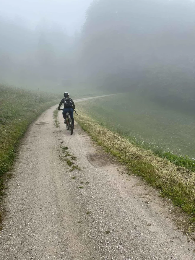 Začelo se je v jutranji meglici. FOTO: Roman Zatler