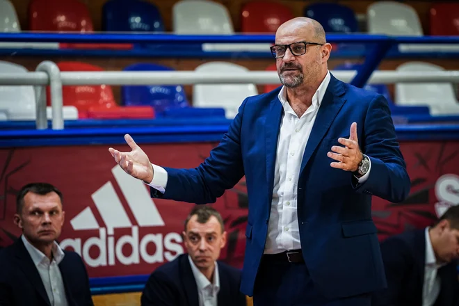 Zvezdan Mitrović ni znal brzdati živcev. FOTO: Dragana Stjepanović/ABA