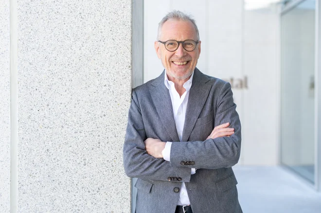 Christoph Menke: Ljudje v 70. in 80. letih prejšnjega stoletja so morda mislili, da so v postekonomski dobi vrednote pomembnejše od gospodarstva. FOTO: Voranc Vogel
