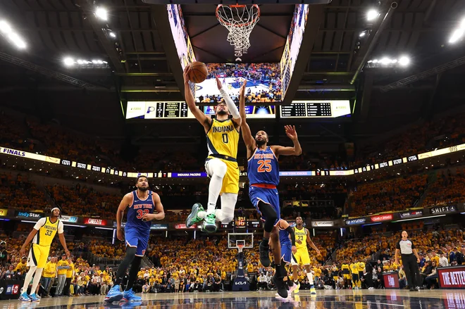 Tyrese Haliburton je bil osrednji junak večera. FOTO: Gregory Shamus/AFP