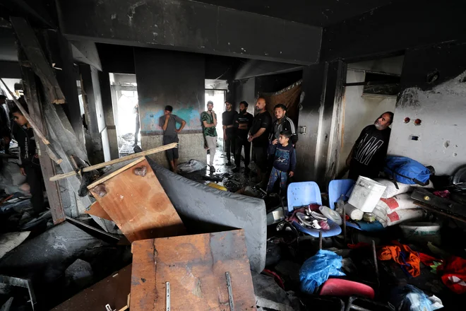 Po besedah dr. Ghalayinija so zaradi vojne vse klinike za plodnost v Gazi uničene ali ne delujejo več. FOTO: Mahmoud Issa/Reuters