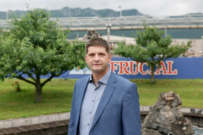Fructal icons to grow up by many Slovenes