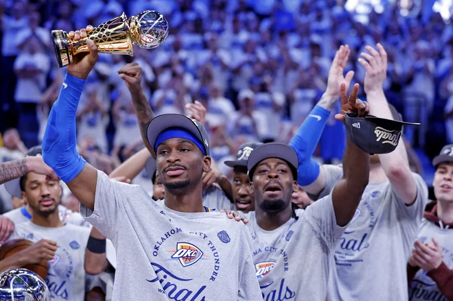 Slavje ni trajalo dolgo, Oklahoma še ni dokončala dela. FOTO: Alonzo Adams/Reuters