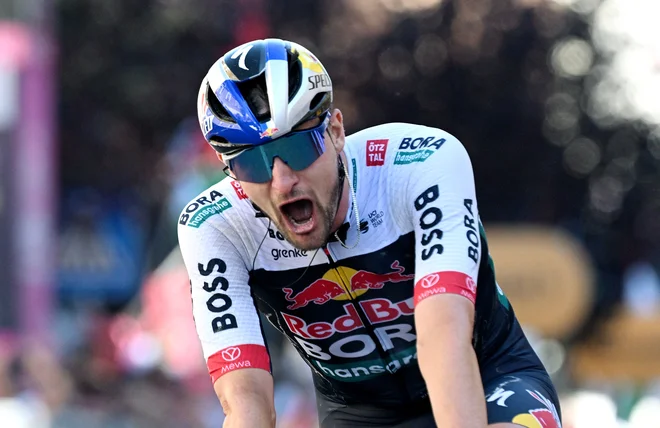 Nico Denz je na pretkan način prišel do etapne zmage. FOTO: Jennifer Lorenzini Reuters