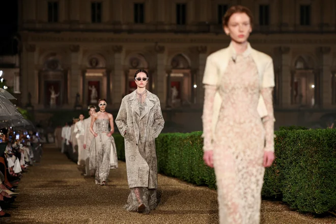 Farewell to the dior