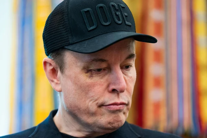 Elon Musk is also disappointed with Trump's move. Photo: Allison Robbert/AFP


 
