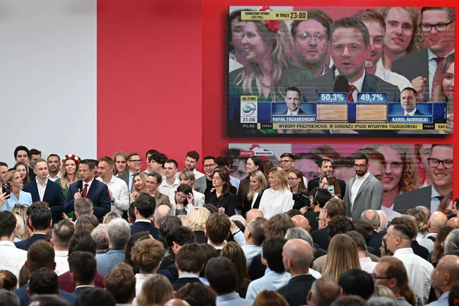 Kdo bo zmagovalec volitev še ni povsem gotovo. FOTO: Sergei Gapon/AFP
