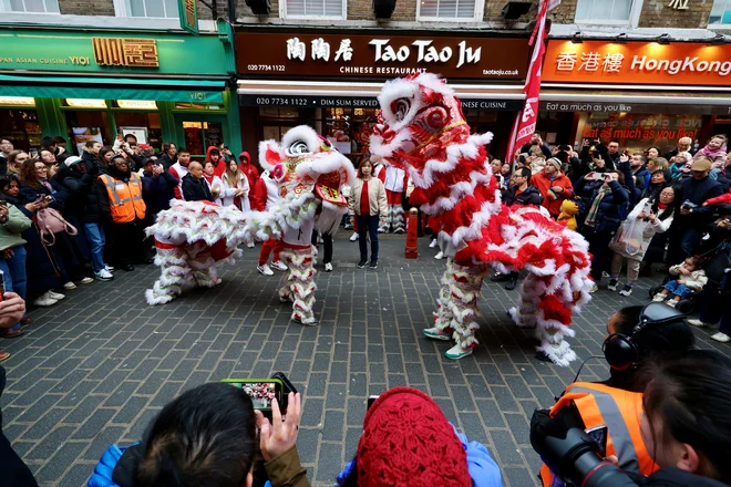 Močne države morajo imeti močne proizvodne panoge, je bilo sporočilo Pekinga, ko je pred desetimi leti takratni predsednik vlade Li Keqiang uvedel program Made in China. FOTO: Kevin Coombs/Reuters