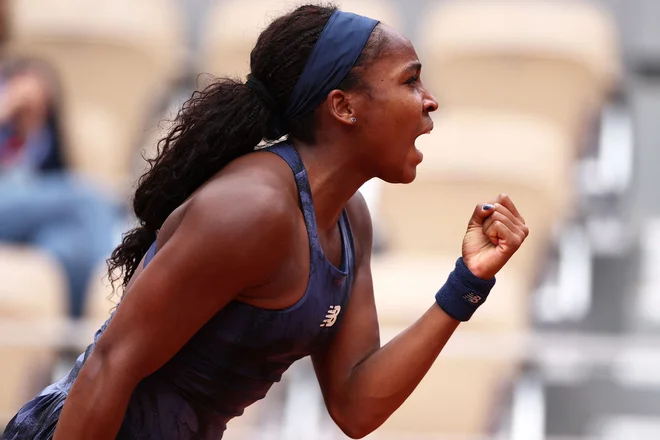 Druga nosilka turnirja, komaj enaindvajsetletna Američanka Coco Gauff, nadaljuje zanesljive predstave. FOTO: Anne-Christine Poujoulat/AFP