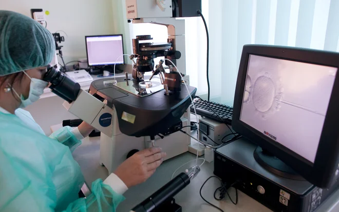 With sperm that increases the chance of cancer, to be grasped by dozens of children