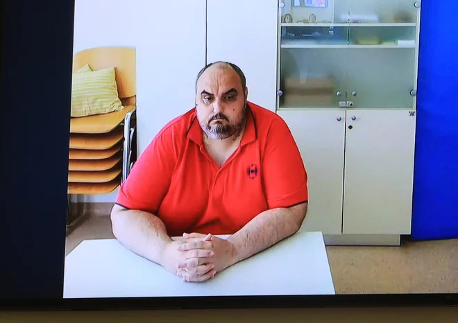 Postopek za Daliborja Trupino je bil zaprt za javnost. FOTO: Dejan Javornik
