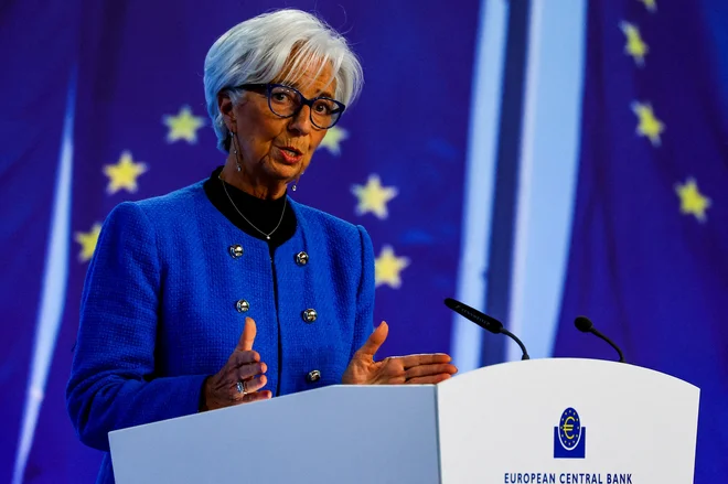 Predsednico Christine Lagarde gotovo čakajo tudi vprašanja o nadaljevanju njene kariere v ECB. Foto Kai Pfaffenbach/Reuters