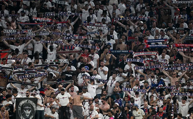 To watch the Champions League Finals 27 hours to break on the stadium toilet
