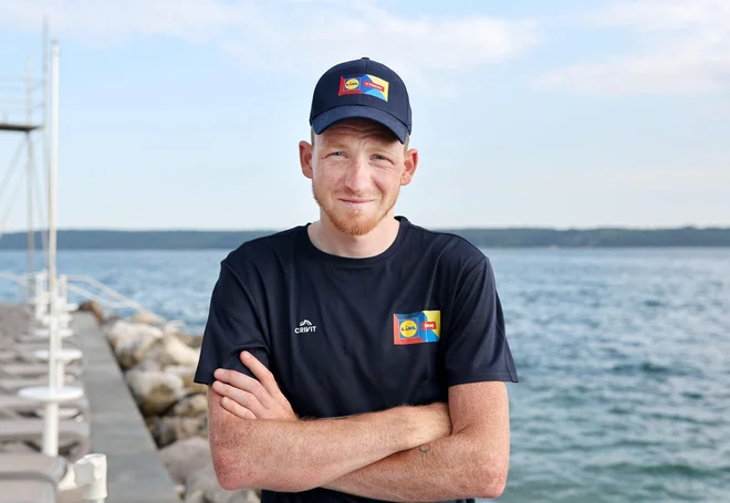 Zmagovalec Gira 2020 Tao Geoghegan Hart velja za prvega favorita za zmago na dirki po Sloveniji. FOTO: Blaž Samec
