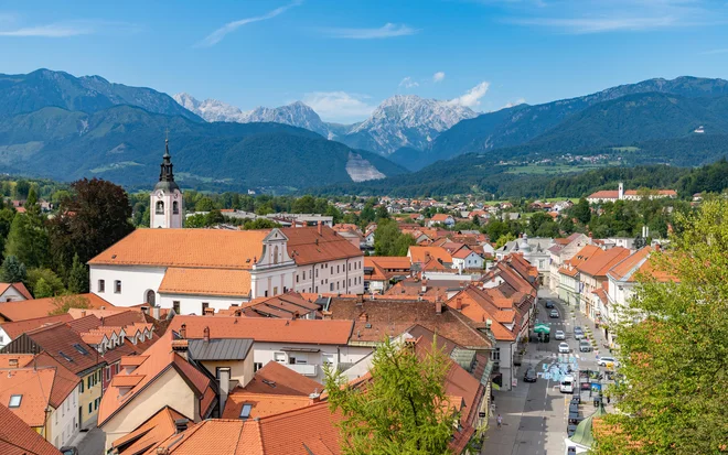 Kamnik FOTO: brunocoelho/Shutterstock Foto Brunocoelho/shutterstock Shutterstock